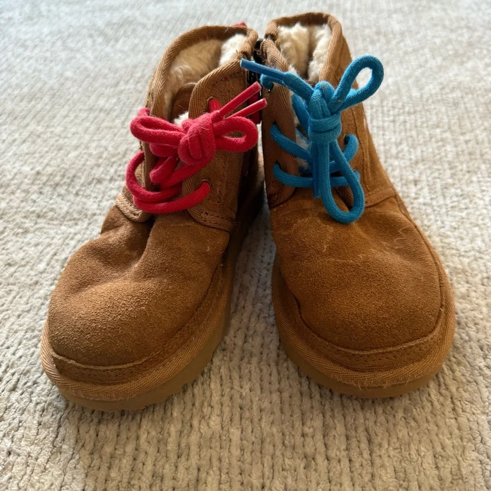 UGG x Sesame Street Kids Boots Size 11 Cookie Monster Elmo Suede Shearling
